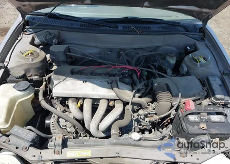 1999 Toyota Corolla Le z USA, uszkodzony, nr VIN 2T1BR12E2XC192065